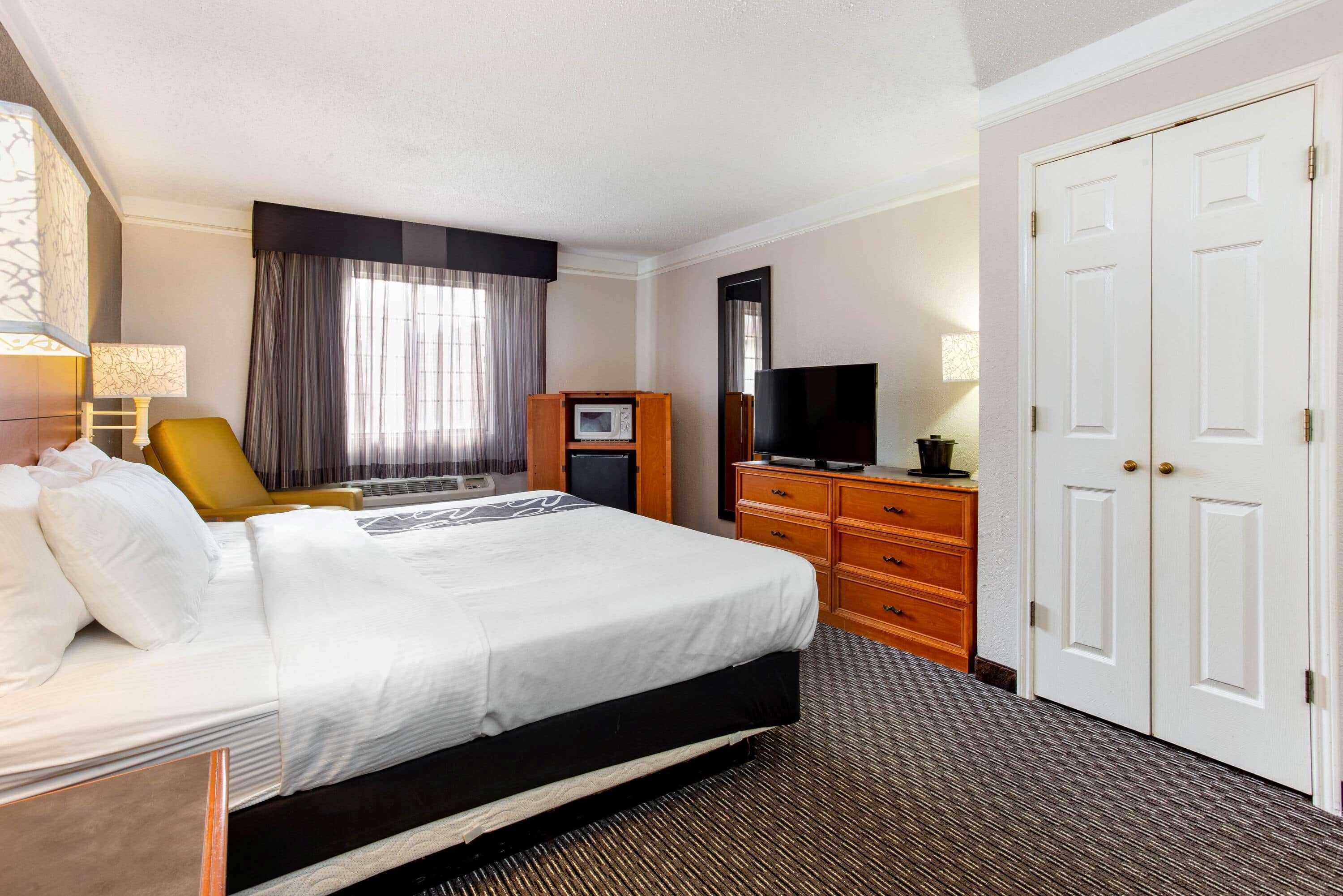 La Quinta Inn By Wyndham Champaign Exteriör bild